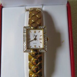 Aria Diamond Face Watch - NWOT